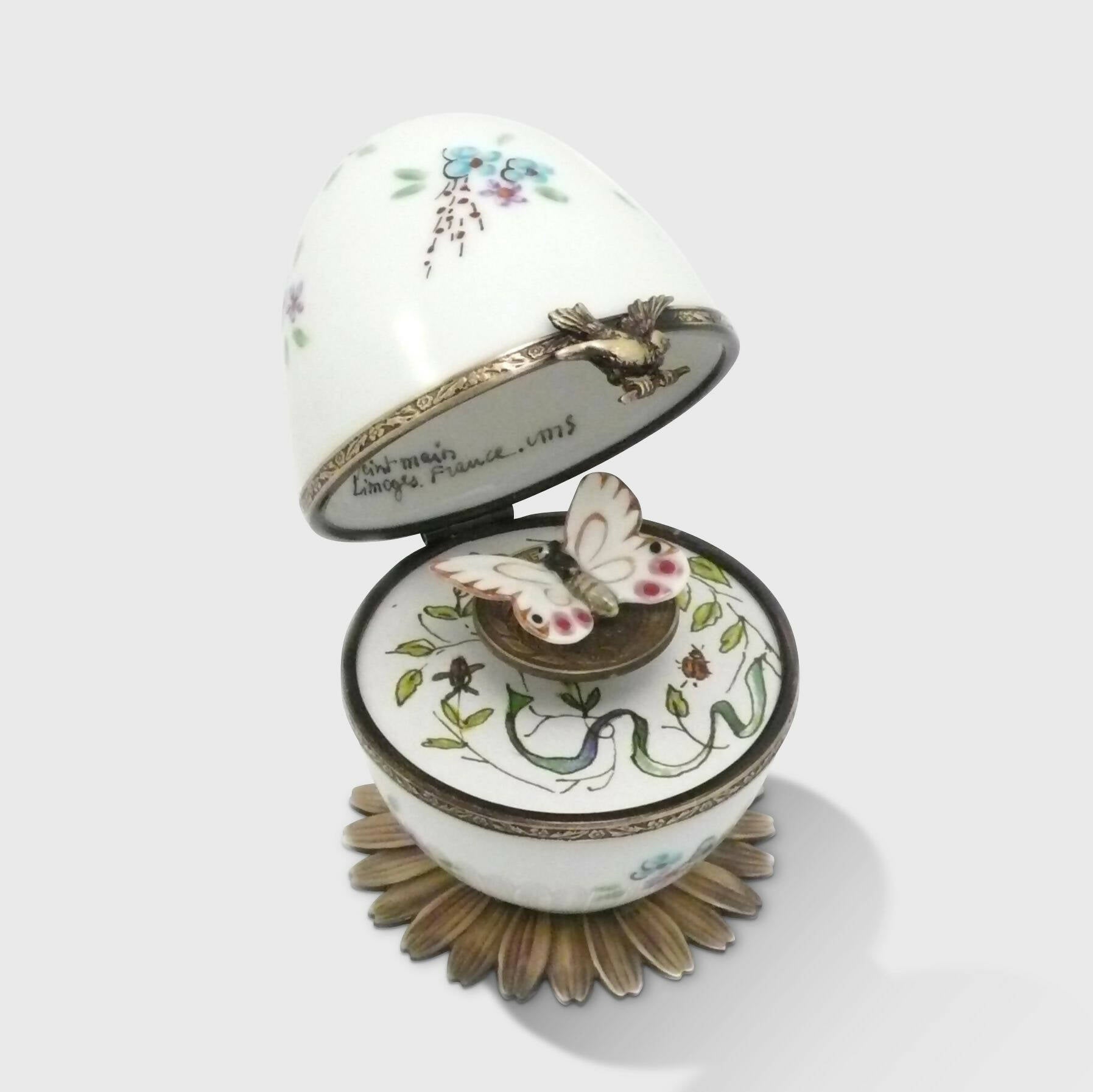 Oeuf musical floral blanc papillon blanc | EMPREINTES Paris