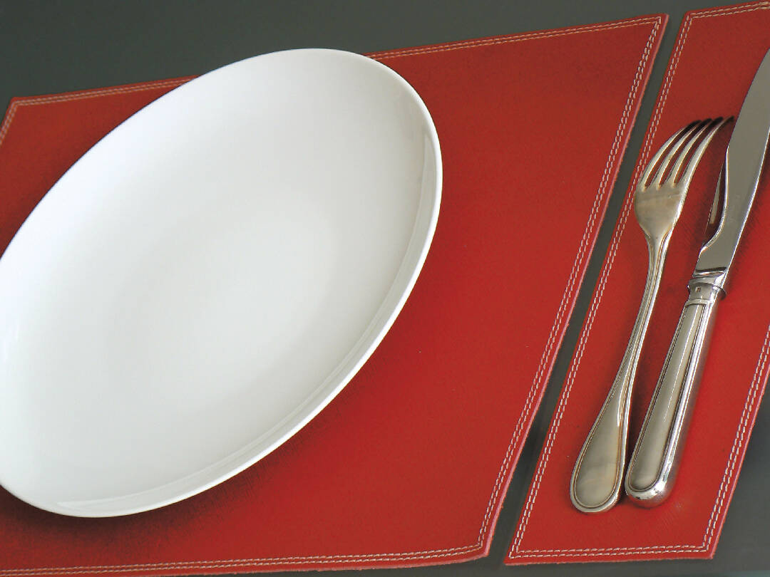 Set de table DUO en cuir rouge | EMPREINTES Paris | EMPREINTES Paris