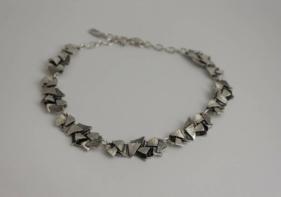 Collier réglable en étain argenté 10 | EMPREINTES Paris