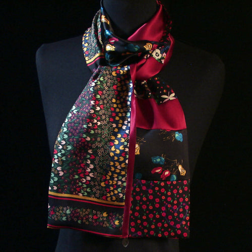 Écharpe soie floral rouge et noir | EMPREINTES Paris - EMPREINTES Paris