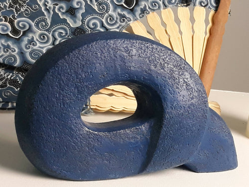 Sculpture abstraite en grès Le repli | EMPREINTES Paris - EMPREINTES Paris