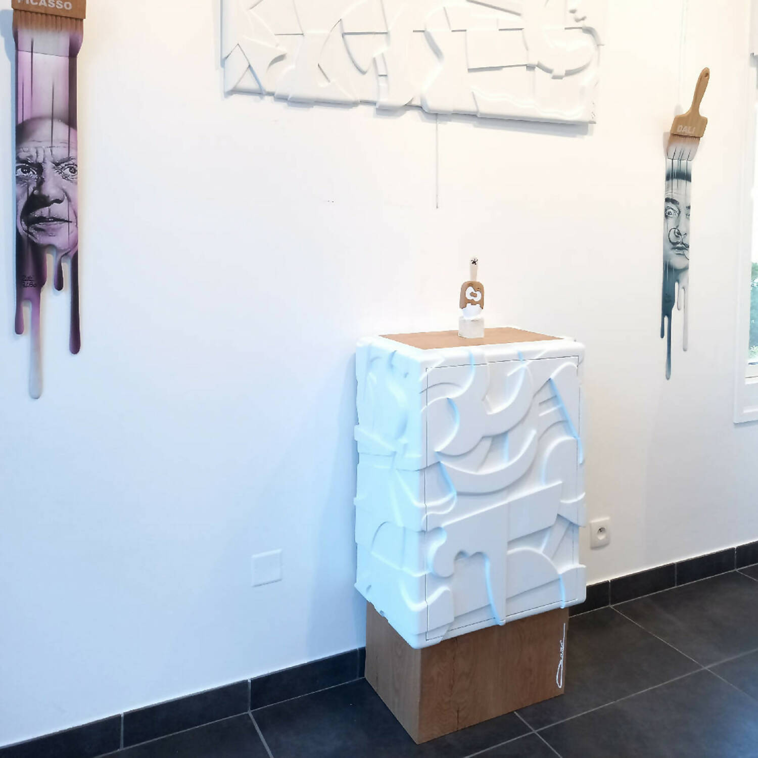 Meuble sculpture sur bois CUBISTE | EMPREINTES Paris