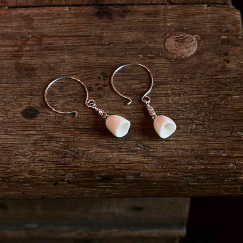 Boucles d'oreilles clochettes en porcelaine | EMPREINTES Paris - EMPREINTES Paris