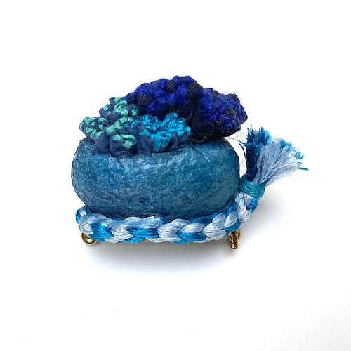 Broche camouflage Bleu nuit | EMPREINTES Paris - EMPREINTES Paris