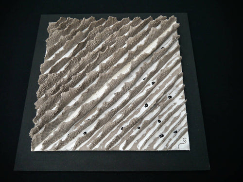 Bas relief tableau collection écorces Grès gris béton chemin de traverse | EMPREINTES Paris - EMPREINTES Paris