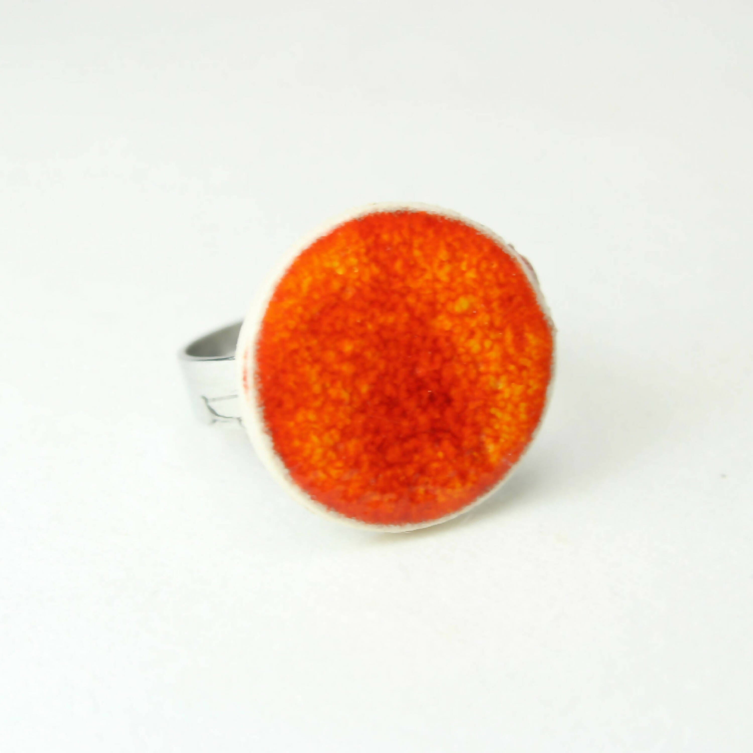 Bague ronde en céramique orange | EMPREINTES Paris