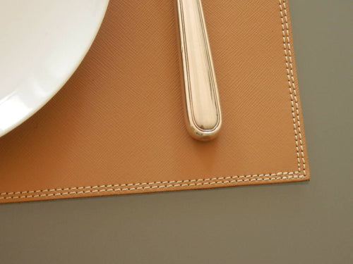 Set de table Gassin en cuir Camel | EMPREINTES Paris - EMPREINTES Paris