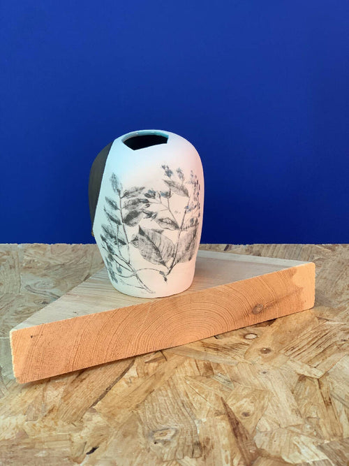 Vase Globulus de la collection Les effilés | EMPREINTES Paris - EMPREINTES Paris