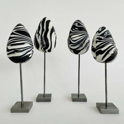 Sculpture sein porcelaine noire et blanche et liserés argent | EMPREINTES Paris - EMPREINTES Paris