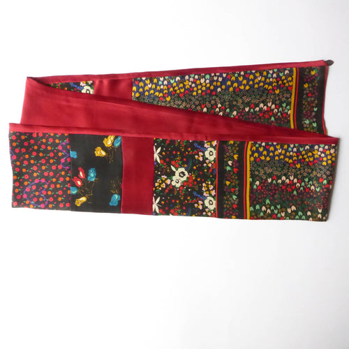 Écharpe soie floral rouge et noir | EMPREINTES Paris - EMPREINTES Paris
