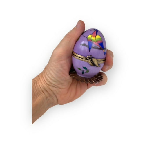 boite_a_musique_violette_decor_oiseau_chardonneret_bleu_et_orange_cadeau_dun_souvenir_precieux | EMPREINTES Paris - EMPREINTES Paris