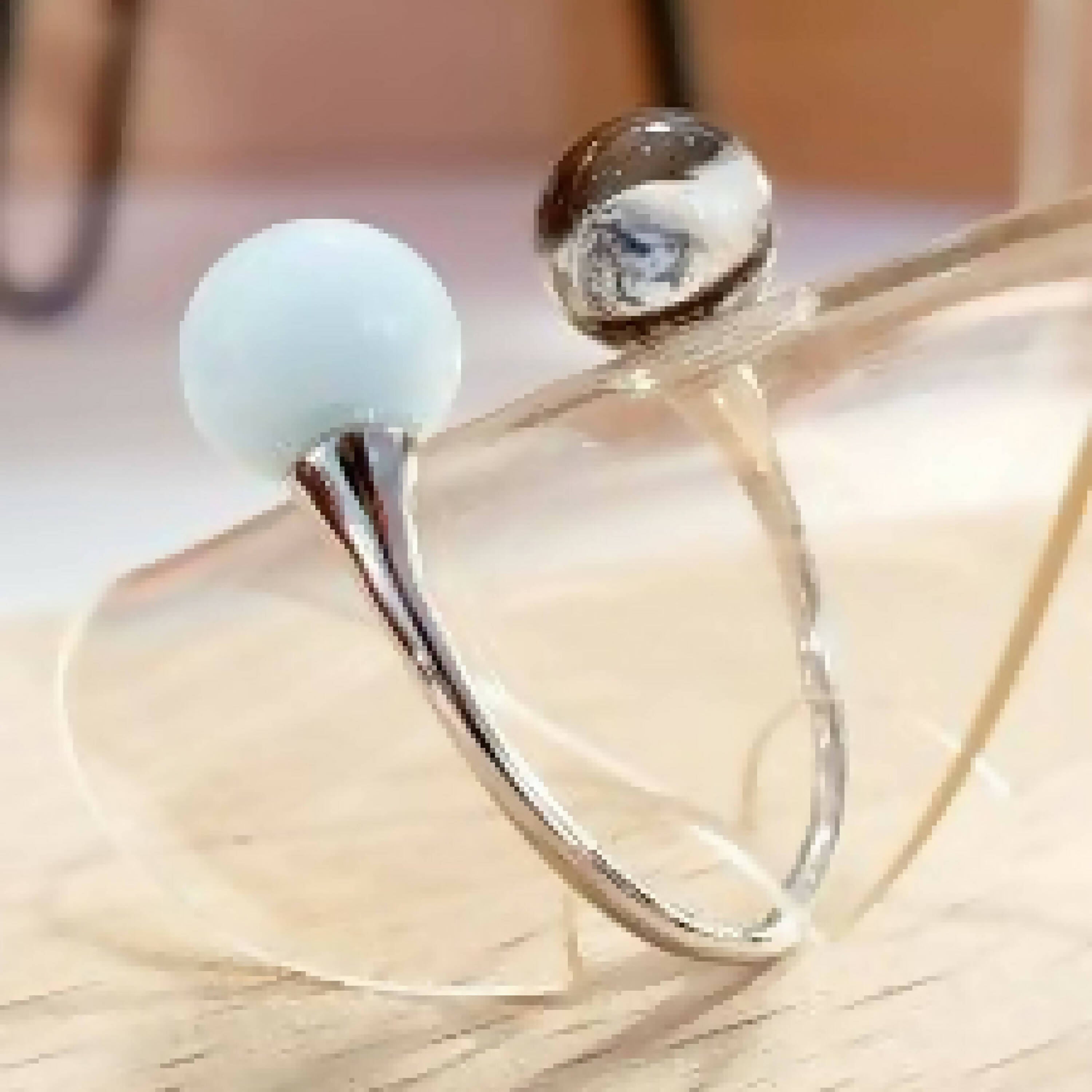 Bague perles de verres blanche et transparente | EMPREINTES Paris | EMPREINTES Paris
