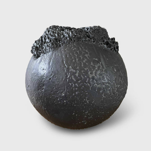 Pot sculpture Lava - Iceland | EMPREINTES Paris - EMPREINTES Paris