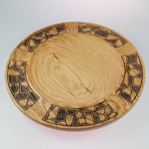 Petit plat en bois de chêne avec gravures géométriques | EMPREINTES Paris - EMPREINTES Paris