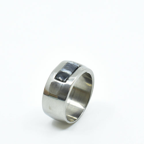 Bague titane et inser en Molaire de Mammouth | EMPREINTES Paris - EMPREINTES Paris