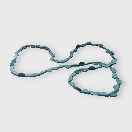 Collier les petits volets en porcelaine vert sauge | EMPREINTES Paris - EMPREINTES Paris