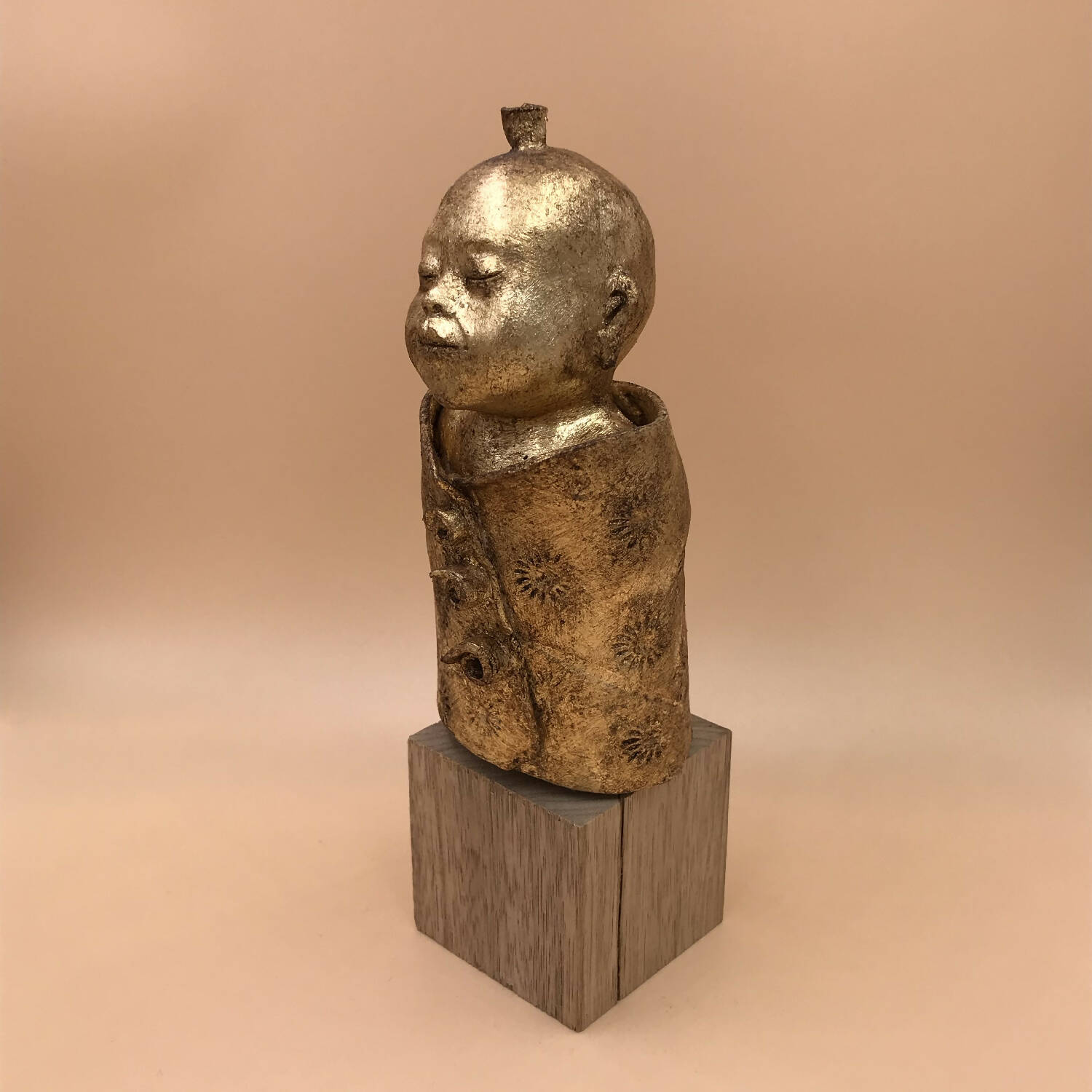 Sculpture APOO doré Petit Moine | EMPREINTES Paris