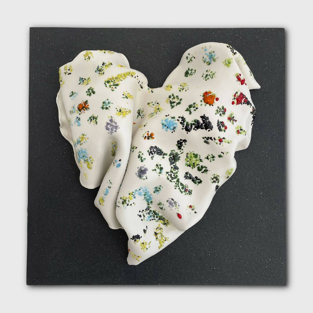 Bas relief tableau collection cœur porcelaine verre de couleur | EMPREINTES Paris