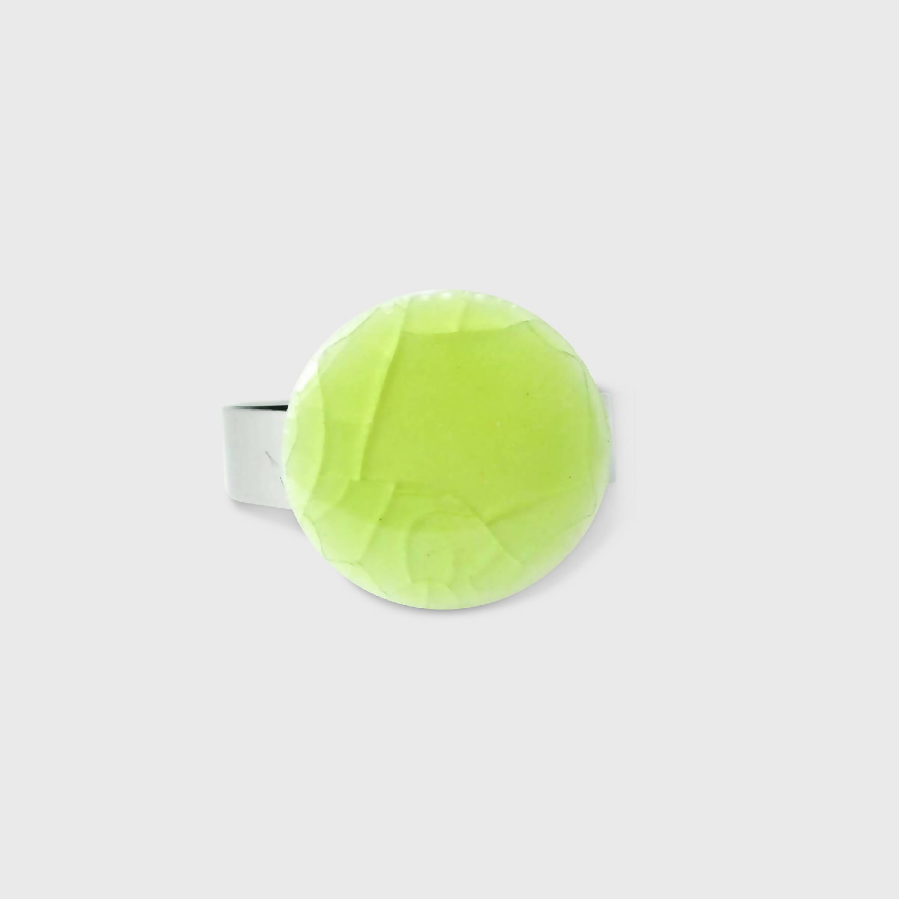 Bague ronde en céramique citron vert | EMPREINTES Paris