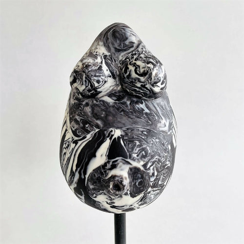 Sculpture femme enceinte nériage porcelaine blanche et noire | EMPREINTES Paris - EMPREINTES Paris