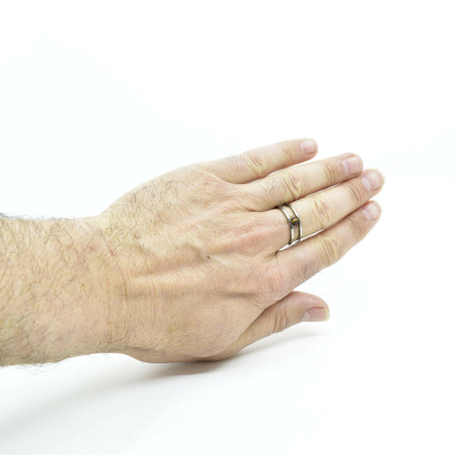 Bague titane orné d'une perle Œil de Tigre | EMPREINTES Paris - EMPREINTES Paris