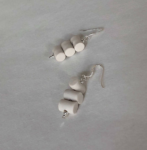 Boucles d'oreilles blanches en porcelaine | EMPREINTES Paris - EMPREINTES Paris