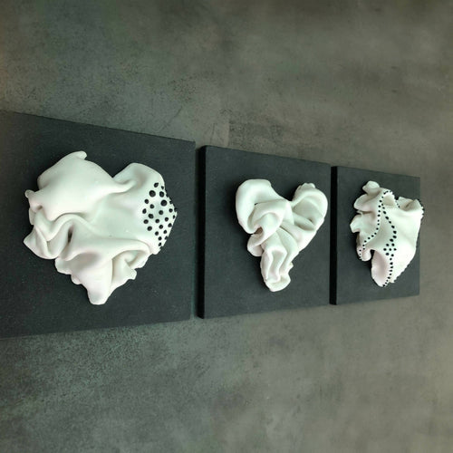 bas_relief_tableau_collection_coeur_porcelaine_dentelle_3_guenaelle_grassi copie | EMPREINTES Paris - EMPREINTES Paris