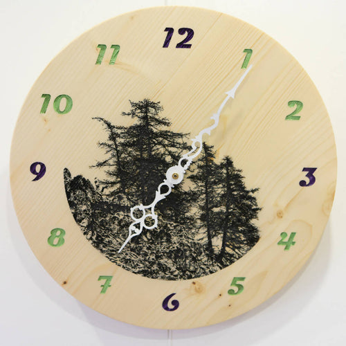 Pendule murale en pin avec décor mélèzes | EMPREINTES Paris - EMPREINTES Paris