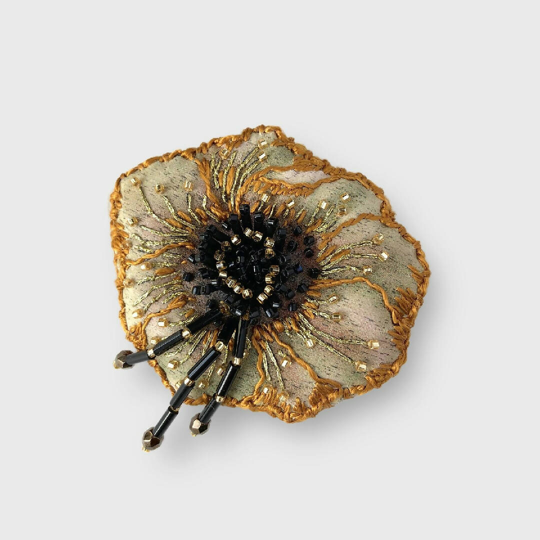 Broche Anémone Or et noir | EMPREINTES Paris