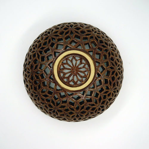 Coupe en grès ou bol à trous - tuiles diamants | EMPREINTES Paris - EMPREINTES Paris