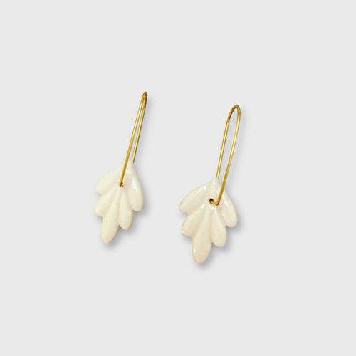 dormeuses_lys_en_porcelaine_nathalie_penders_ceramics | EMPREINTES Paris - EMPREINTES Paris