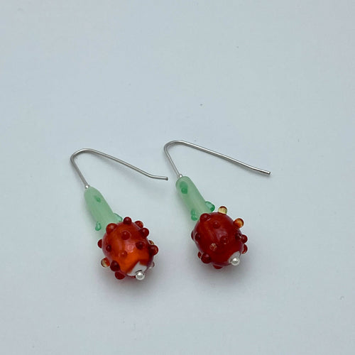 Boucles d'oreilles fruits rouges et tiges vertes | EMPREINTES Paris - EMPREINTES Paris