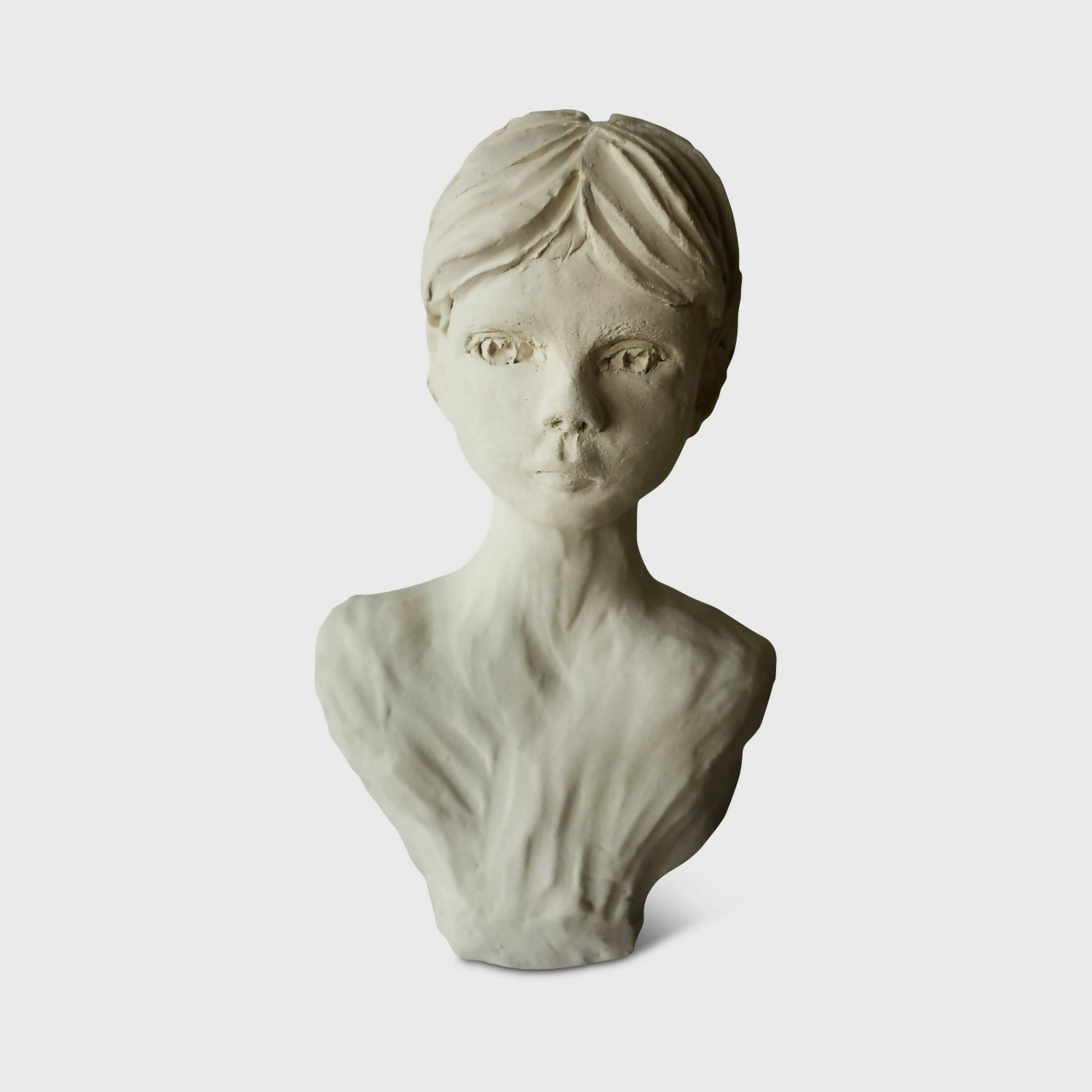 Buste-Sculpture-Enfant-Argile-Corinne-Ceramique-Oeuvre-d-art | EMPREINTES Paris | EMPREINTES Paris
