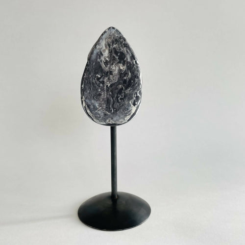 Sculpture femme enceinte nériage porcelaine blanche et noire | EMPREINTES Paris - EMPREINTES Paris