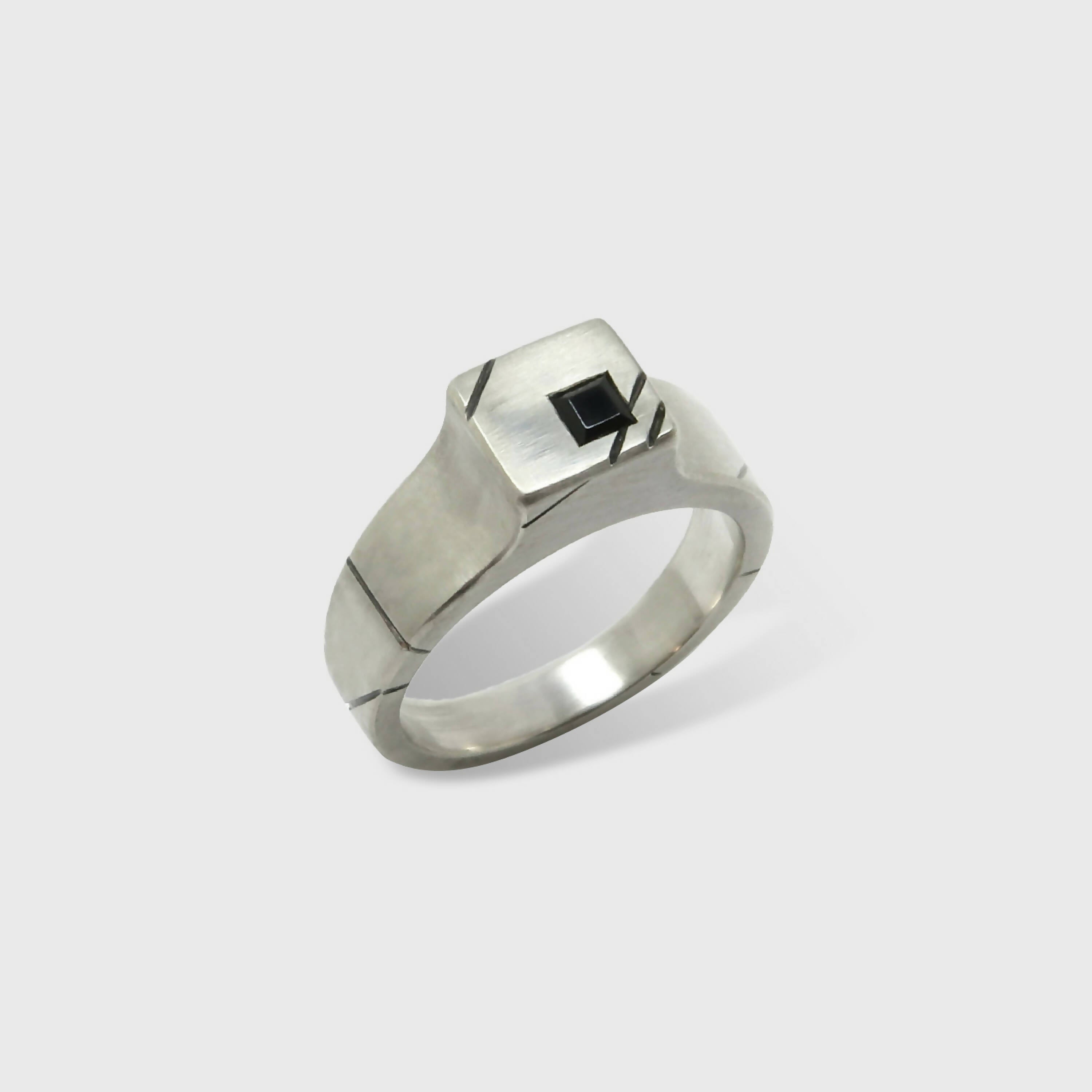 Chevalière Spinelle | EMPREINTES Paris