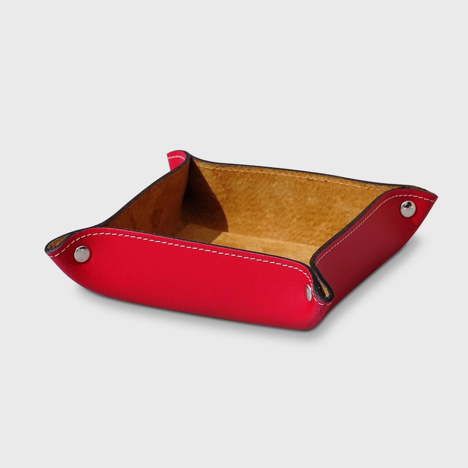 Vide-poche carré en cuir rouge | EMPREINTES Paris