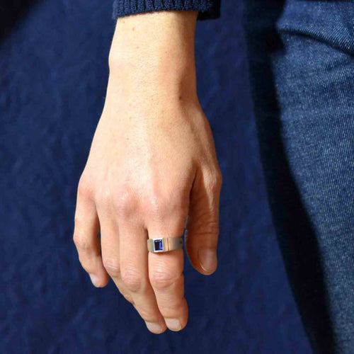 Chevalière gravée avec iolite pour homme | EMPREINTES Paris - EMPREINTES Paris