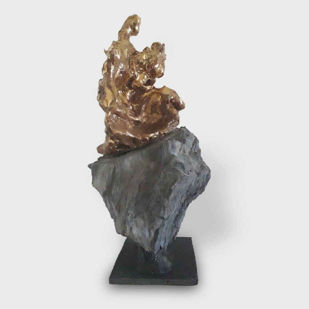Sculpture MINERAI+OR-VIERGE AU ROCHER | EMPREINTES Paris | EMPREINTES Paris