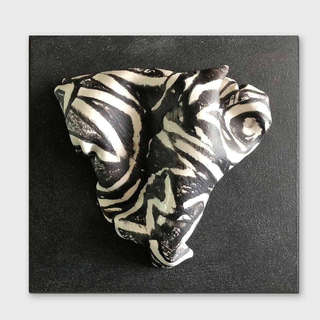 Bas relief tableau collection coeur porcelaine graphique 3 | EMPREINTES Paris