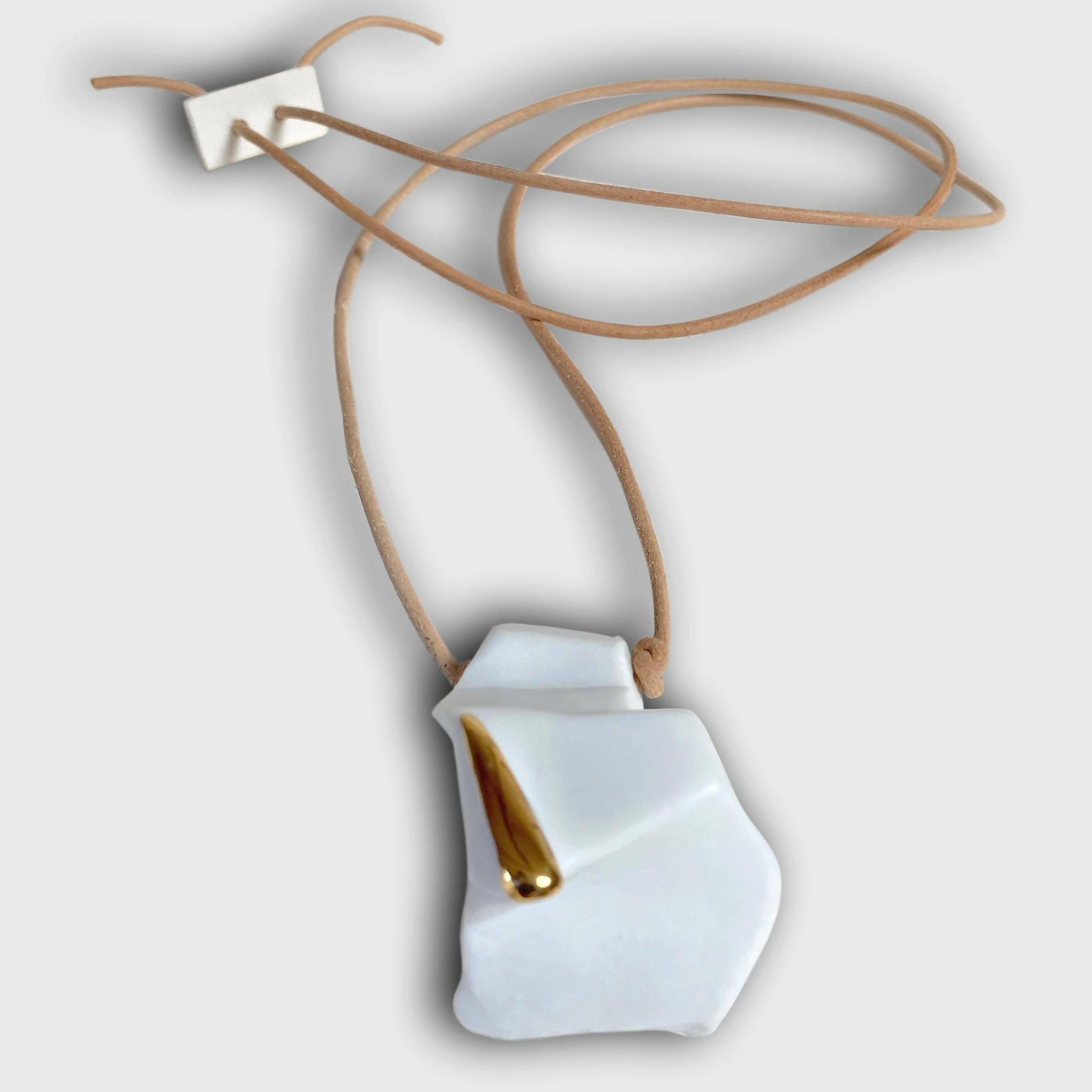 Collier Cristaux Porcelaine et Or | EMPREINTES Paris