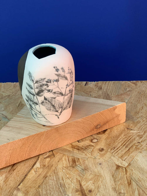 Vase Globulus de la collection Les effilés | EMPREINTES Paris - EMPREINTES Paris