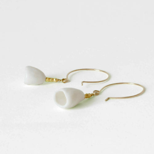 Boucles d'oreilles dorées clochettes en porcelaine | EMPREINTES Paris - EMPREINTES Paris