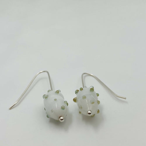 Boucles d'oreilles graines inspiré du murier blanc | EMPREINTES Paris - EMPREINTES Paris