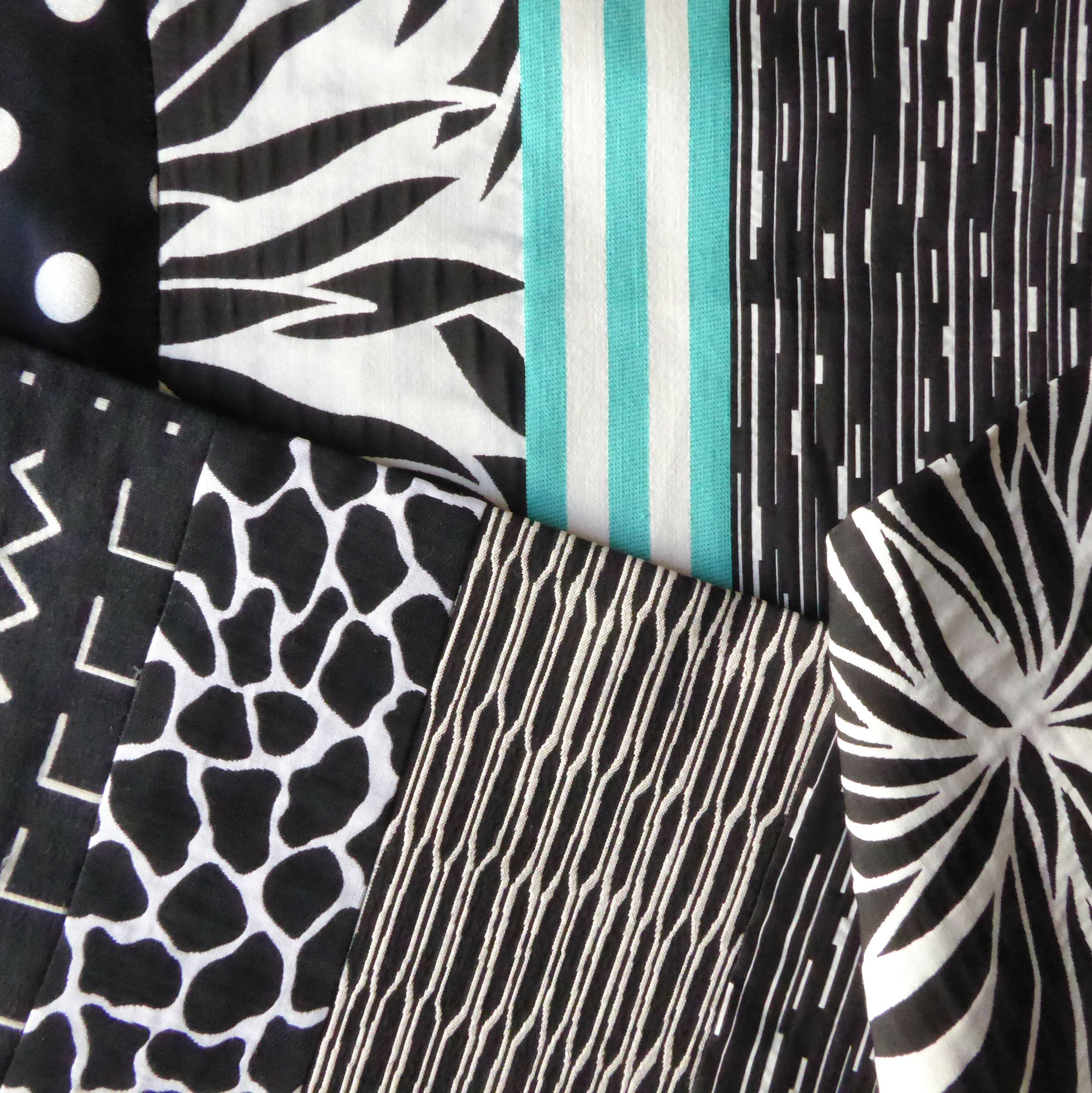 Écharpe graphique-Turquoise | EMPREINTES Paris