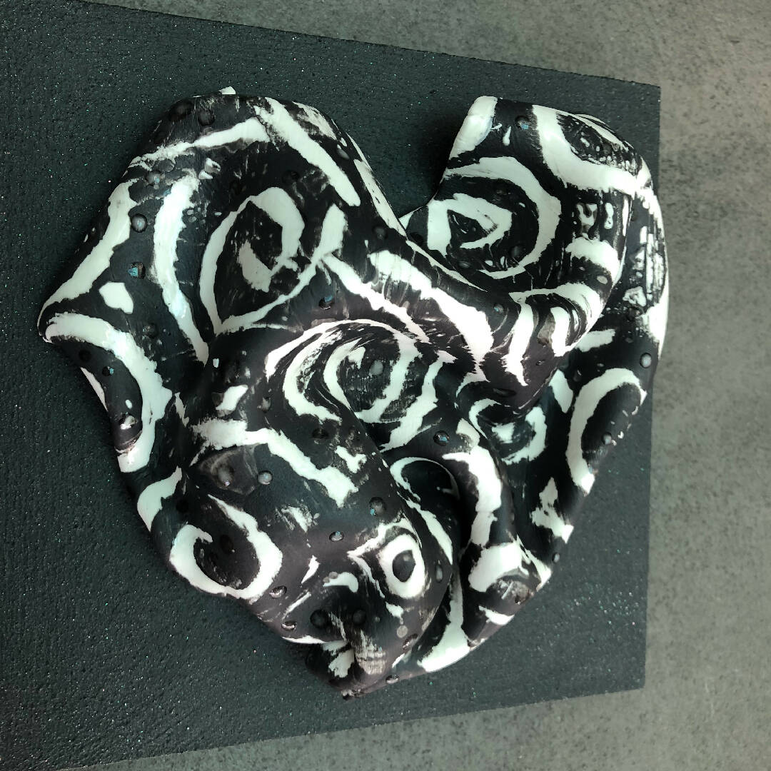 Bas relief tableau collection cœur porcelaine graphique 5 | EMPREINTES Paris