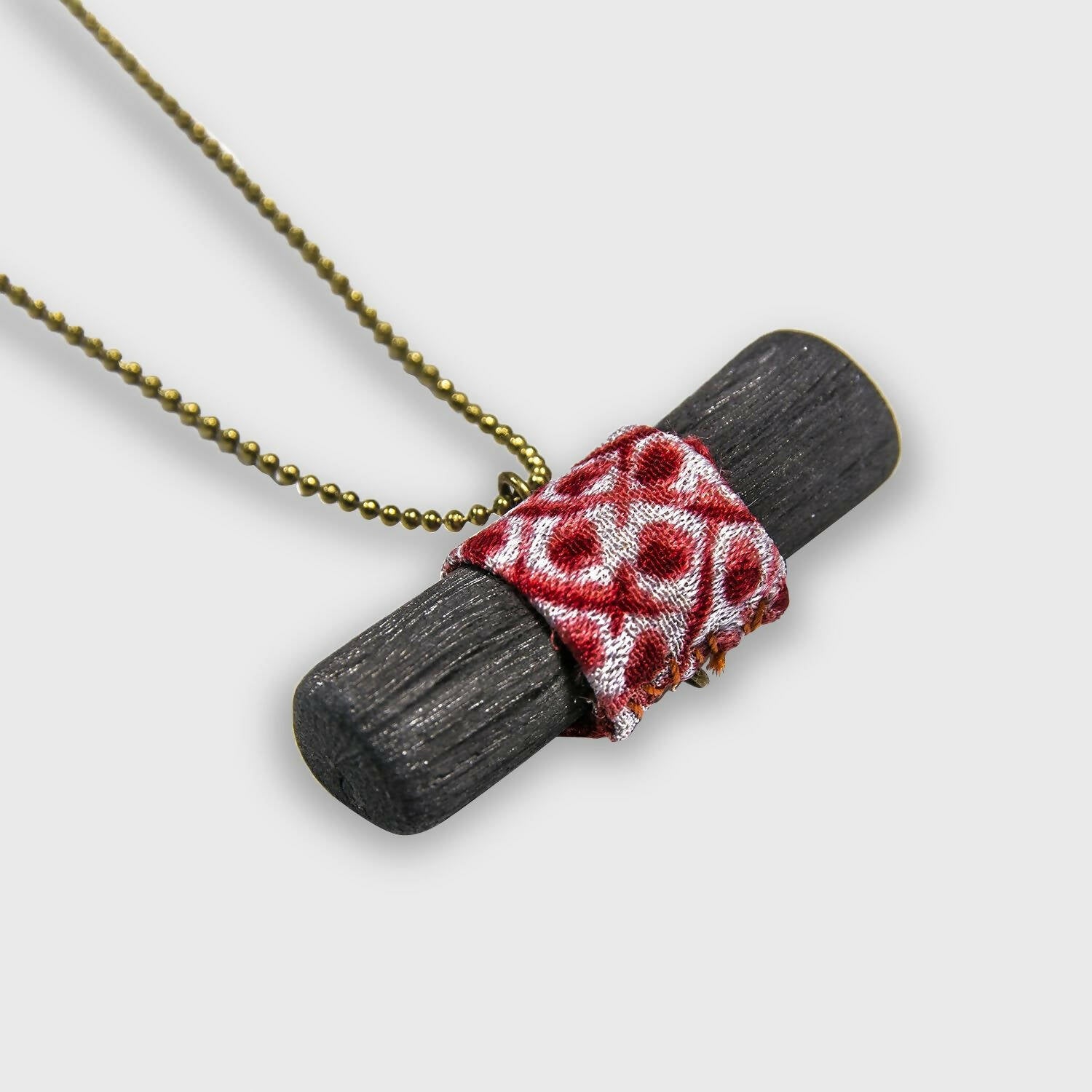 Sautoir KOFU-TONBO 5 | EMPREINTES Paris