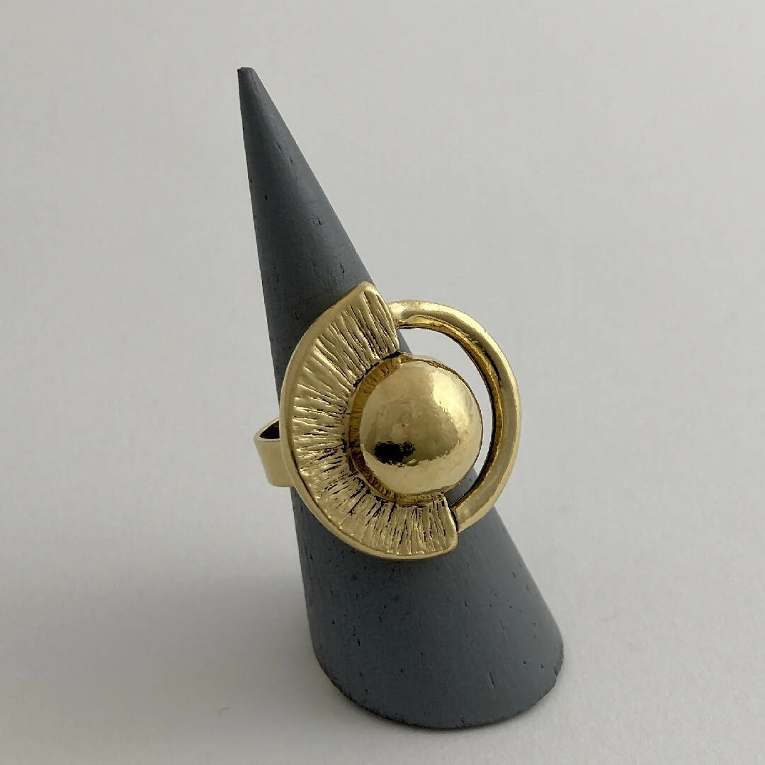 Bague réglable en étain dorée 13 | EMPREINTES Paris