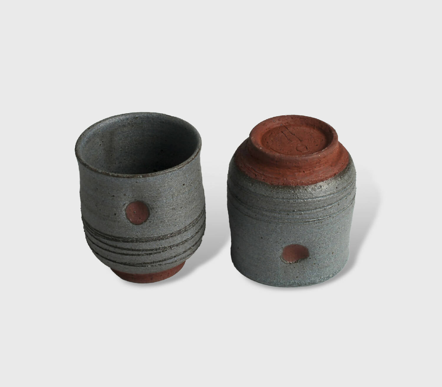 Set de deux gobelets Guinomi gris, Collection Minéral | EMPREINTES Paris | EMPREINTES Paris