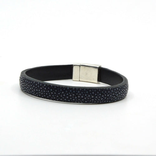 cmtBeNzYfl | EMPREINTES Paris - EMPREINTES Paris