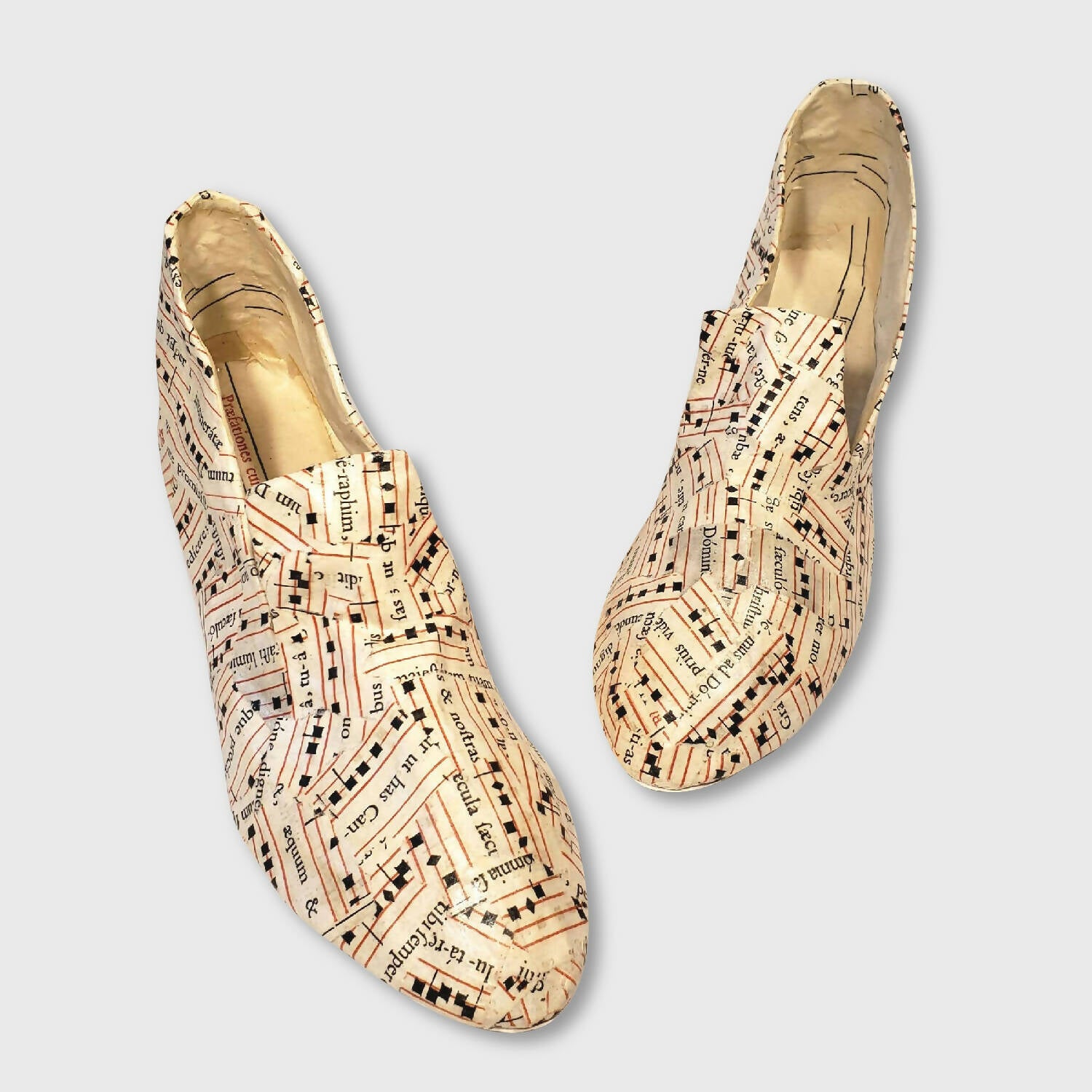 Sculpture papier Escarpins | EMPREINTES Paris